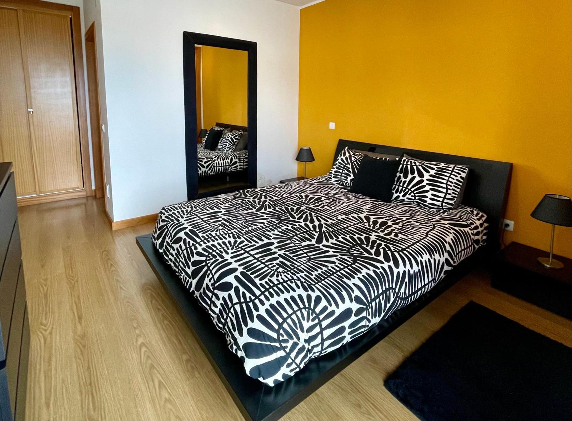 Relax & Sea View Apartment Назаре Екстериор снимка
